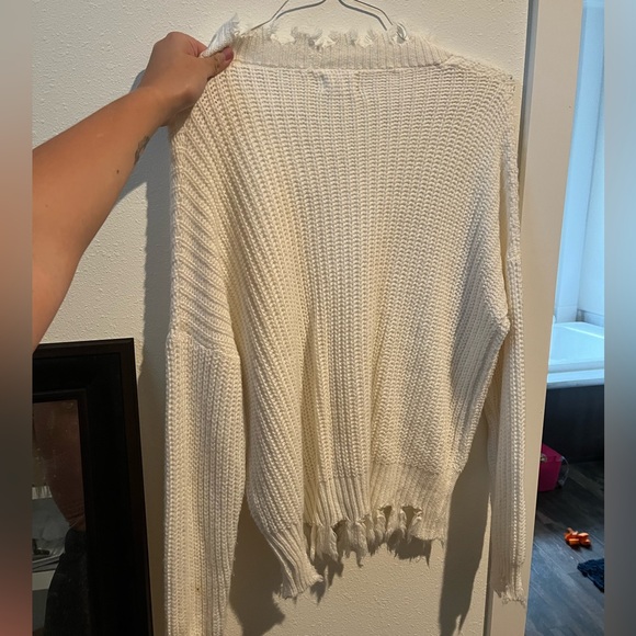 White Sweater - Picture 3 of 3